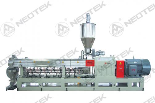 Co-Rotating Parallel Twin Screw Extruder