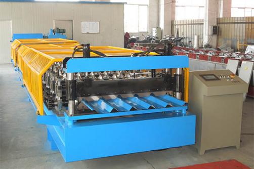 Trapezodial Roof Machine