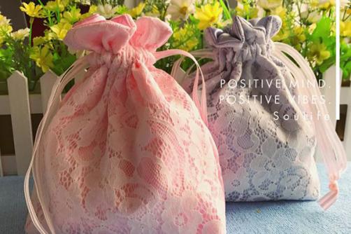 Lace bag