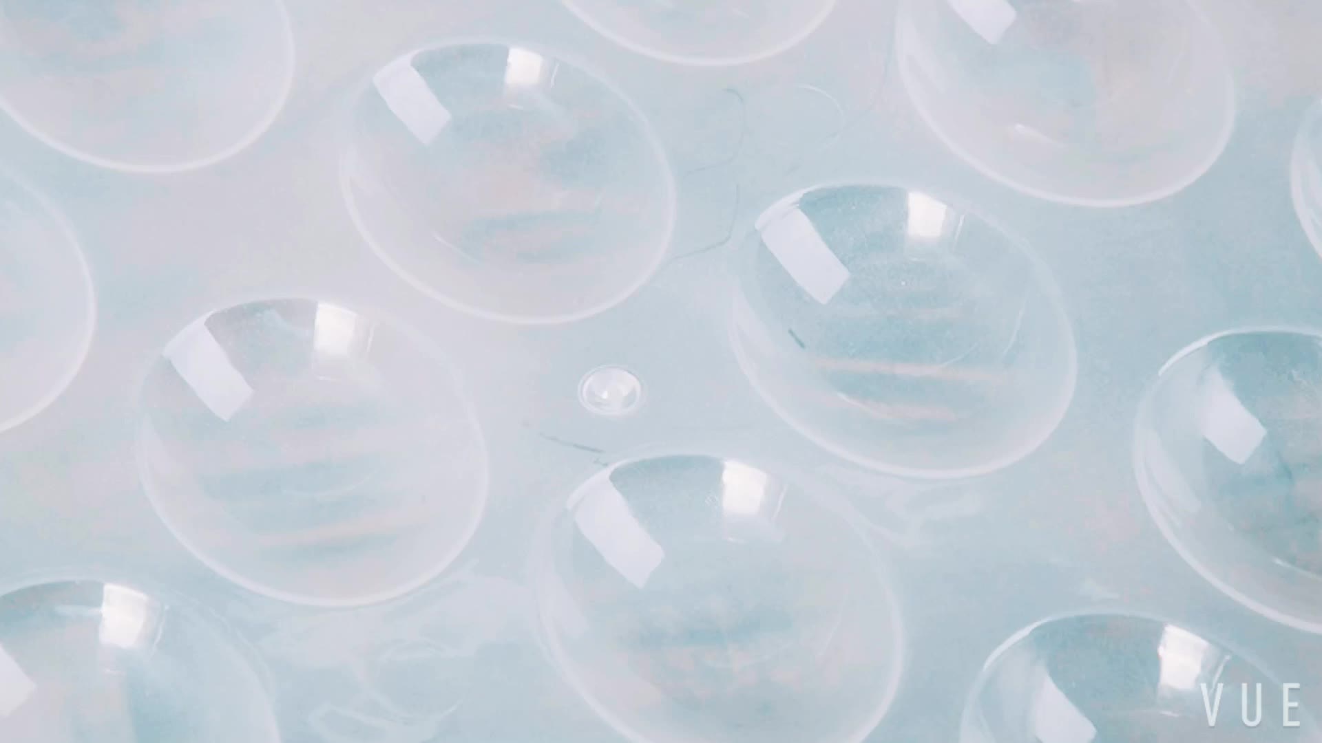 Plastic egg storage box