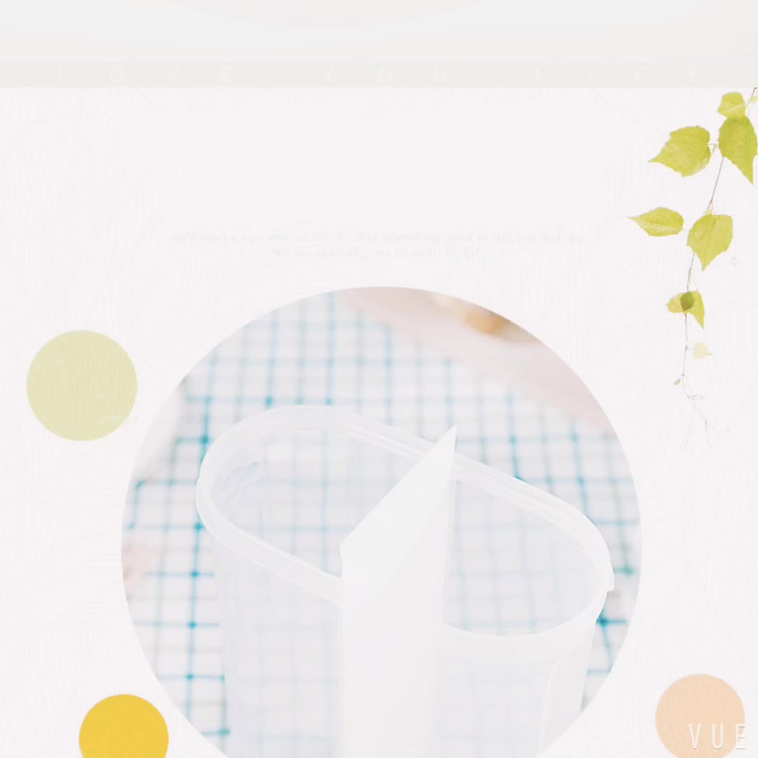 Two class containing fresh-keeping box