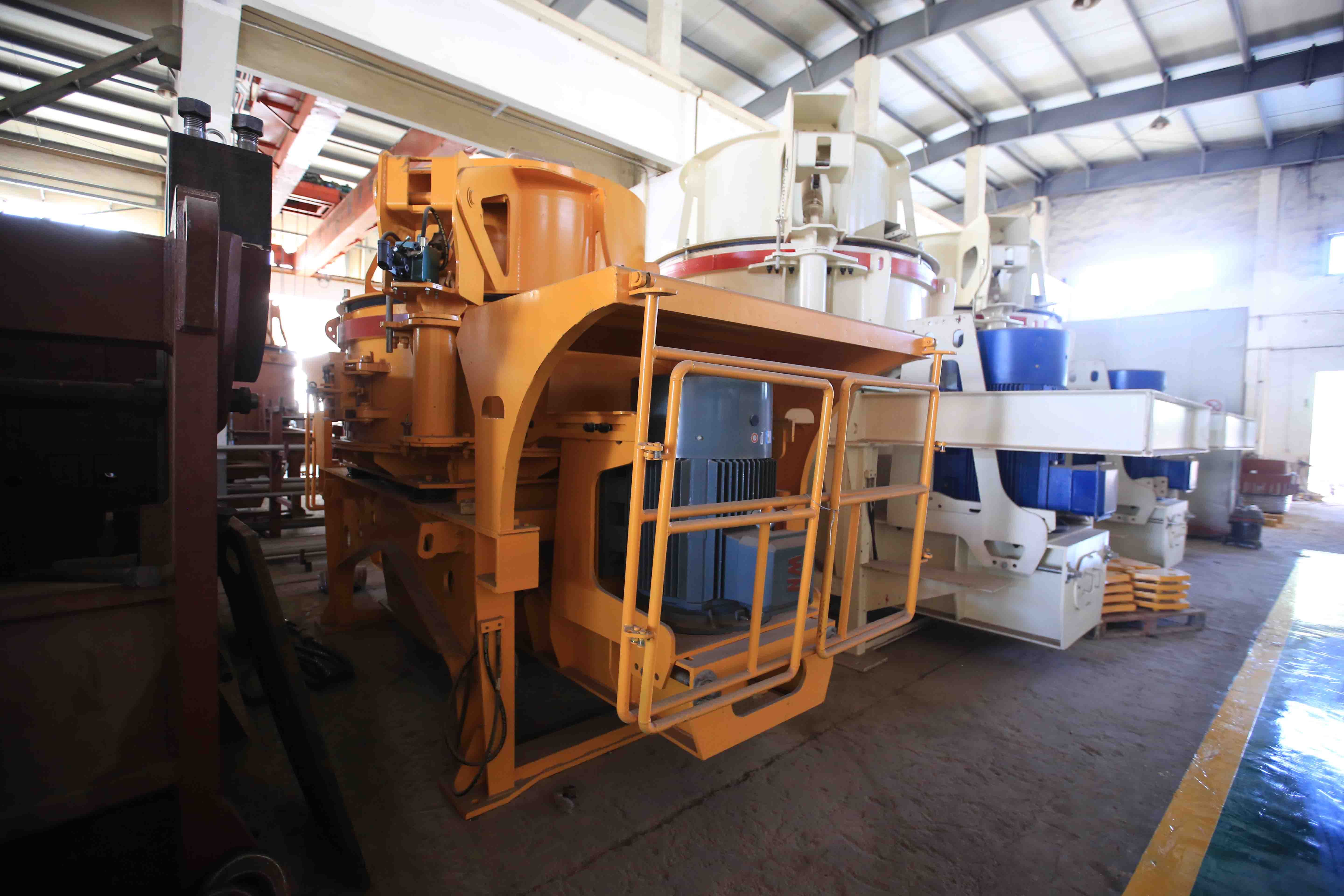Vertical Shaft Impact (VSI) crusher