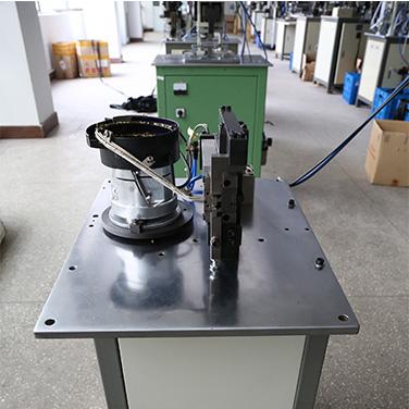 Semi auto preformed U top stop mounting machine
