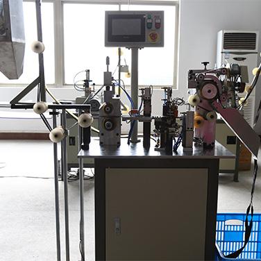 Auto Delrin Chain Combining M/C