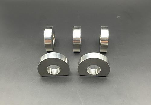 Semi-Circle Washer（Inconel718）