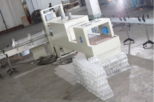 PE film shrink wrapping machine