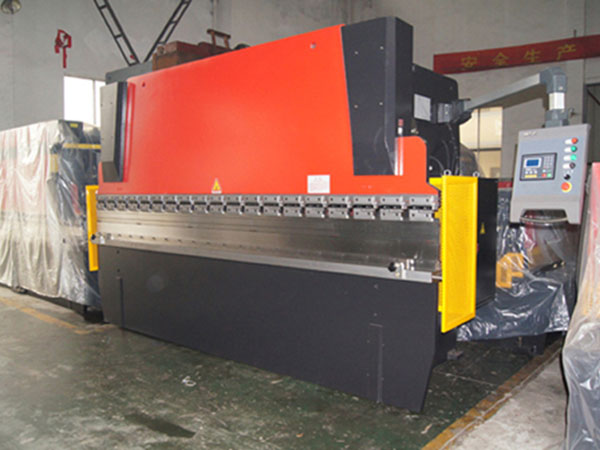 Hydraulic Folding Machine