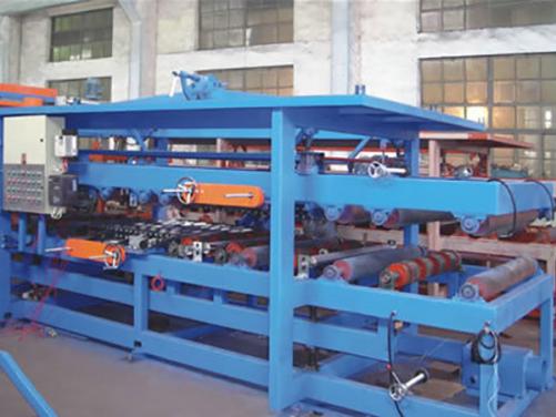 EPS Sandwich Panel Roll Forming Machine
