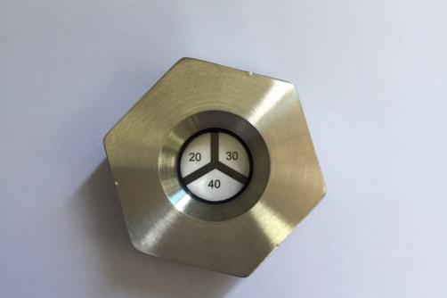 20%30%40% humidity indicator plug