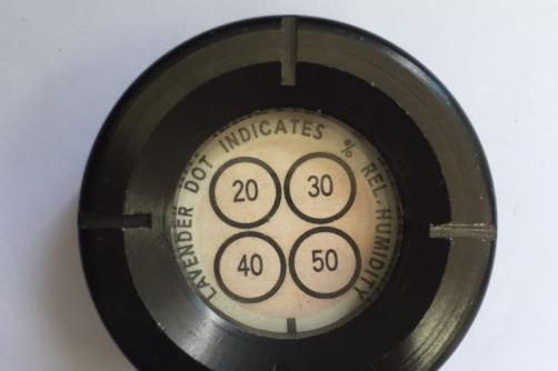 used in Optical device humidity indicator plug