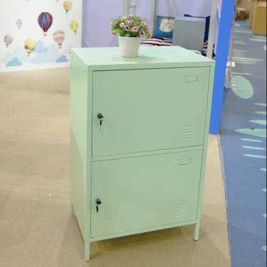 Storage cabinet with 2 doors