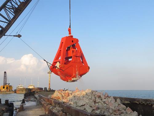 Dredging 2-Rope Clamshell Grab