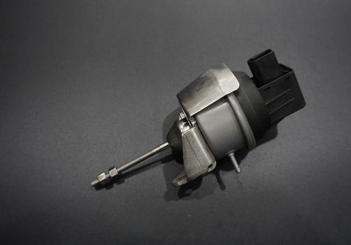 ZHE006  VW Passat Seat Skoda 2,0 03L253056G 03L198716B