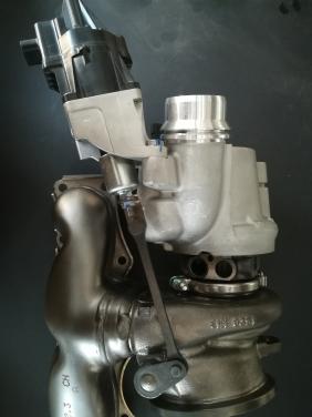 Auto engine parts 7624535 Turbocharger for BMW 528i BMW 520i F10 F18 N20B20 Engine TD04 Turbo 11657588938 49477-02121B