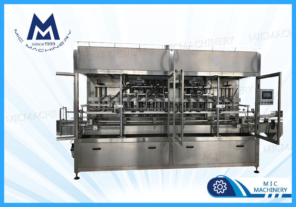 Food products filling machine