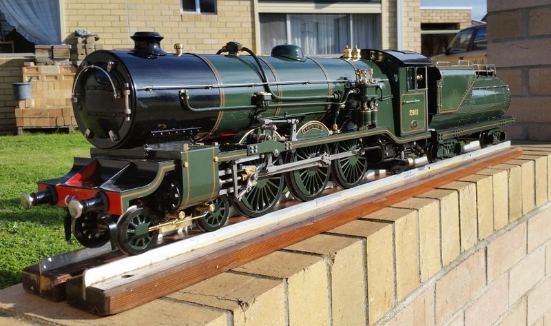 A user made a train model by SC4 and SX2