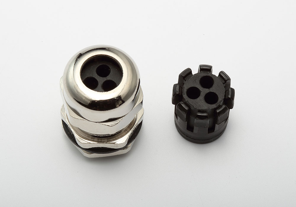 Best Seller MultiHole Cable Gland (3 Holes) Supplier SHANG HAI SHENG