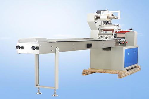 Automatic pillow type horizontal flow packaging machine