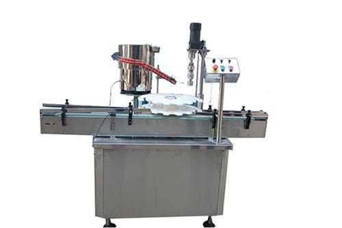 Automatic capping machine