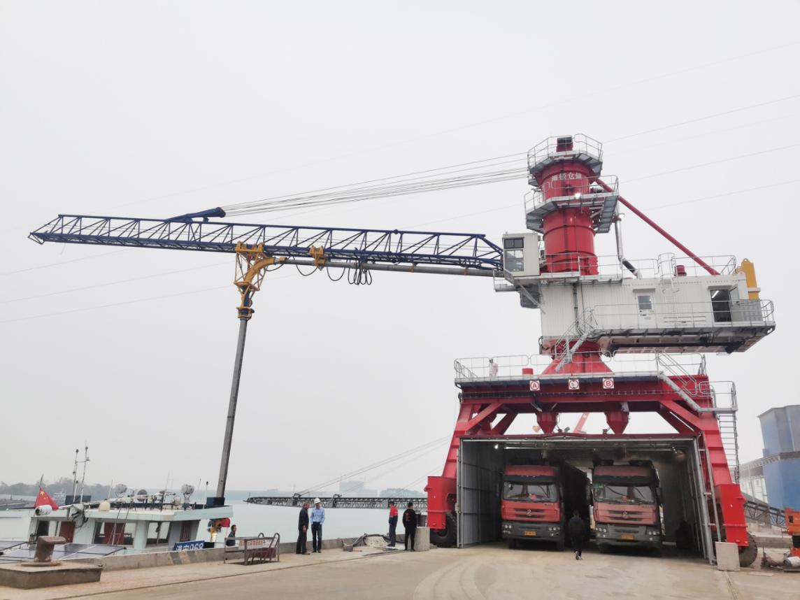Solving dust pollution contributing to environment protection for Guigang——RHM successfully delivered a Genma grain ship unloader