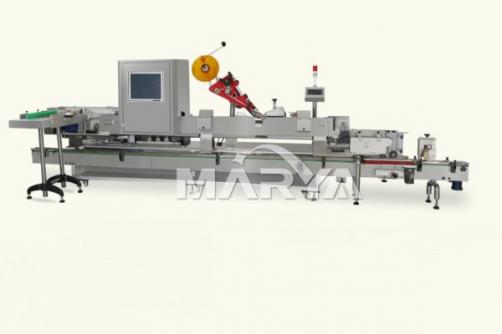 Double side labeling machine