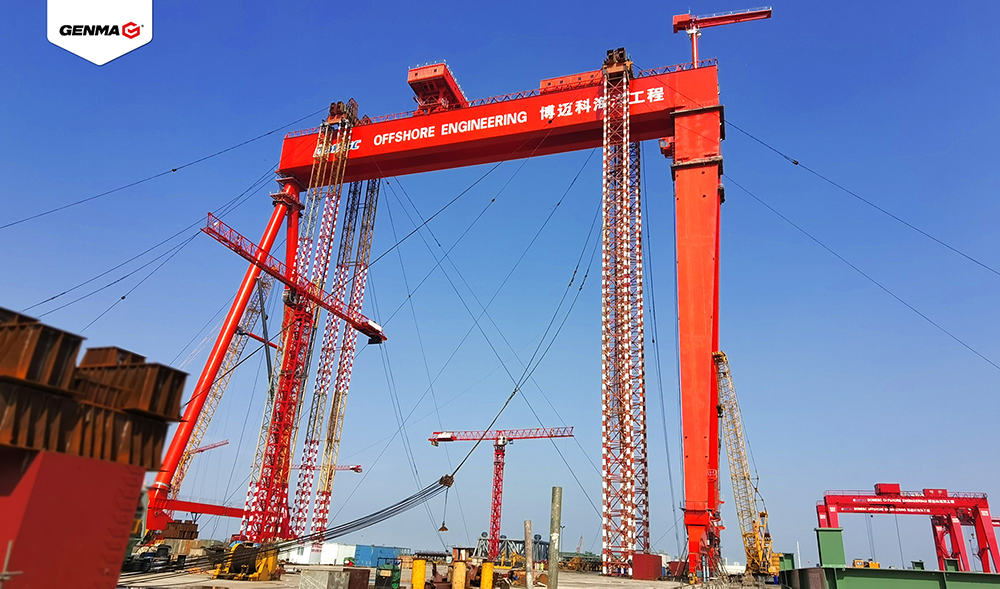 “GENMA”1000t门式起重机吊装成功